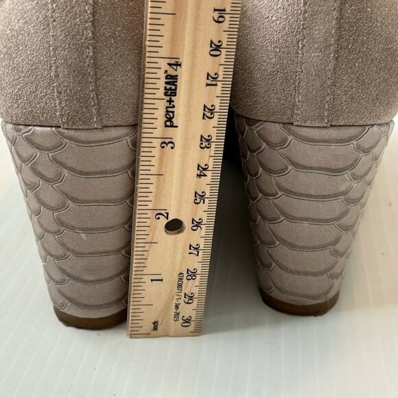 Donald Pliner Lizzy wedge shoes peep toe bootie size 9 grey - Picture 6 of 9